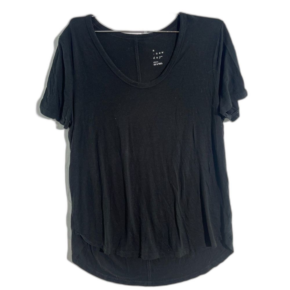 A New day Black Women T-Shirt Crew Neck Short Sleeve Small